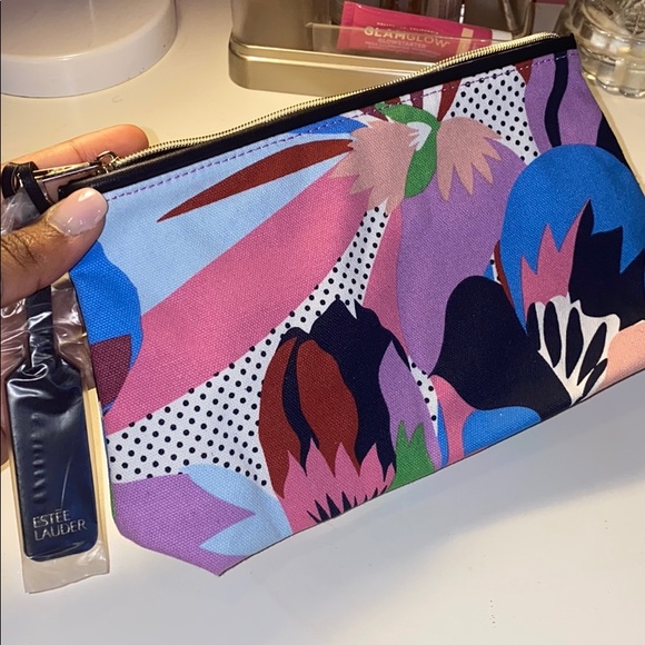 Cosmetic Bag - Picture 1 of 3